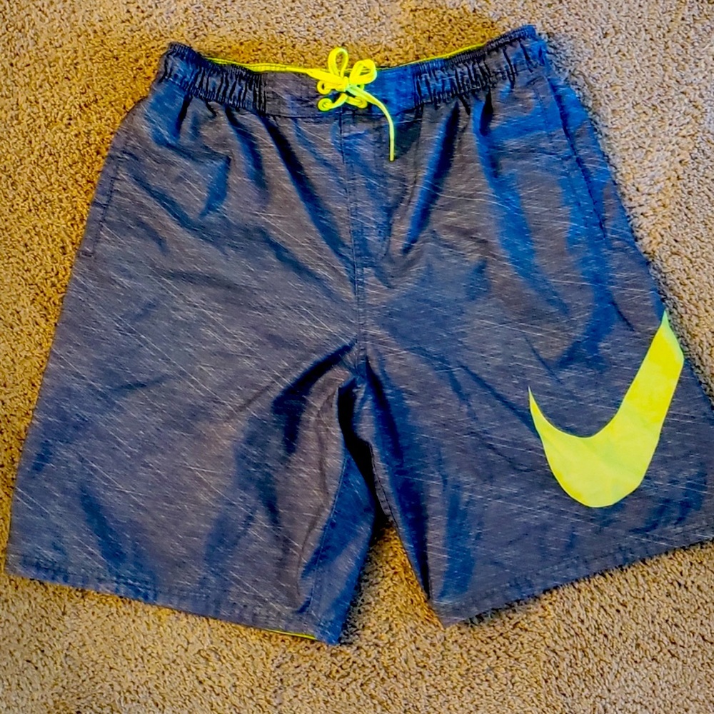 Nike Swim Trunks - Picture 1 of 3